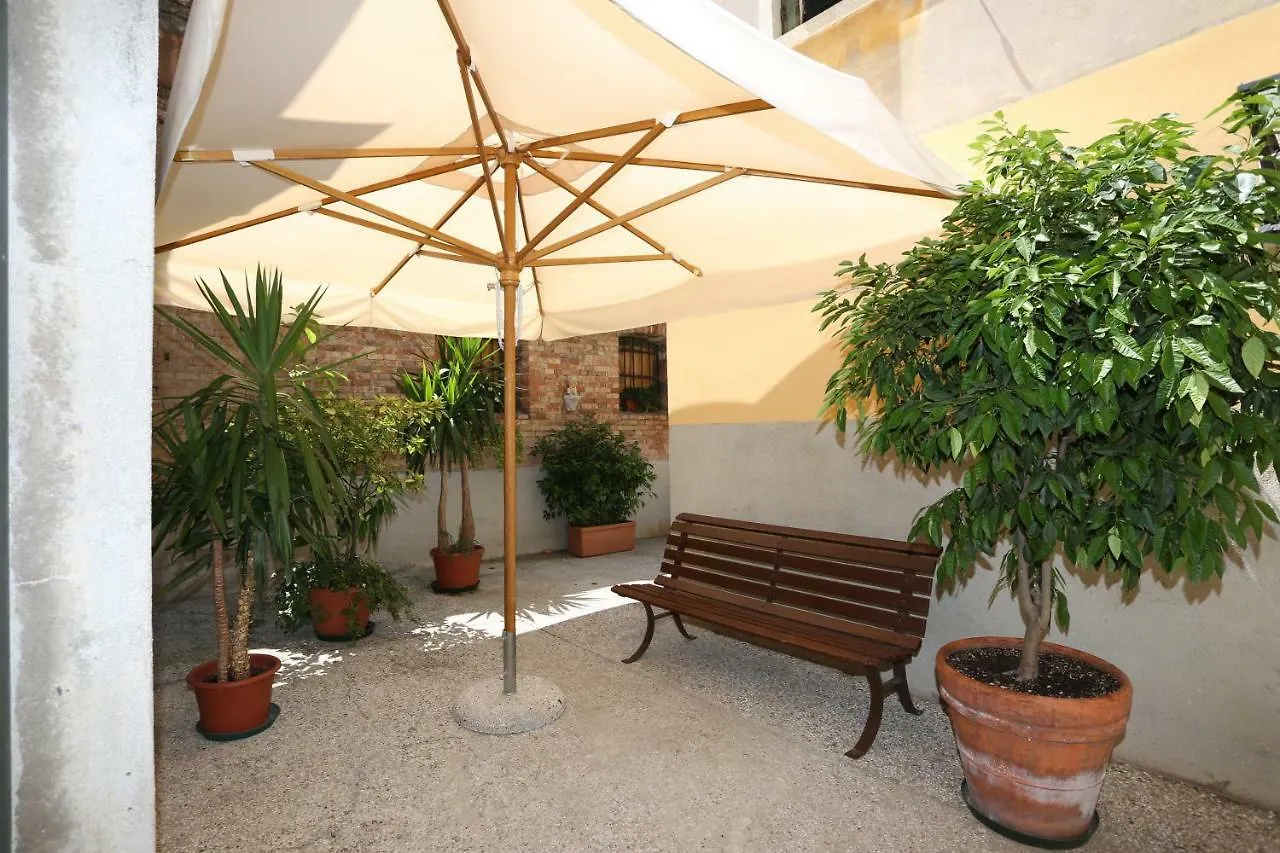 Apartment La Levantina Venice